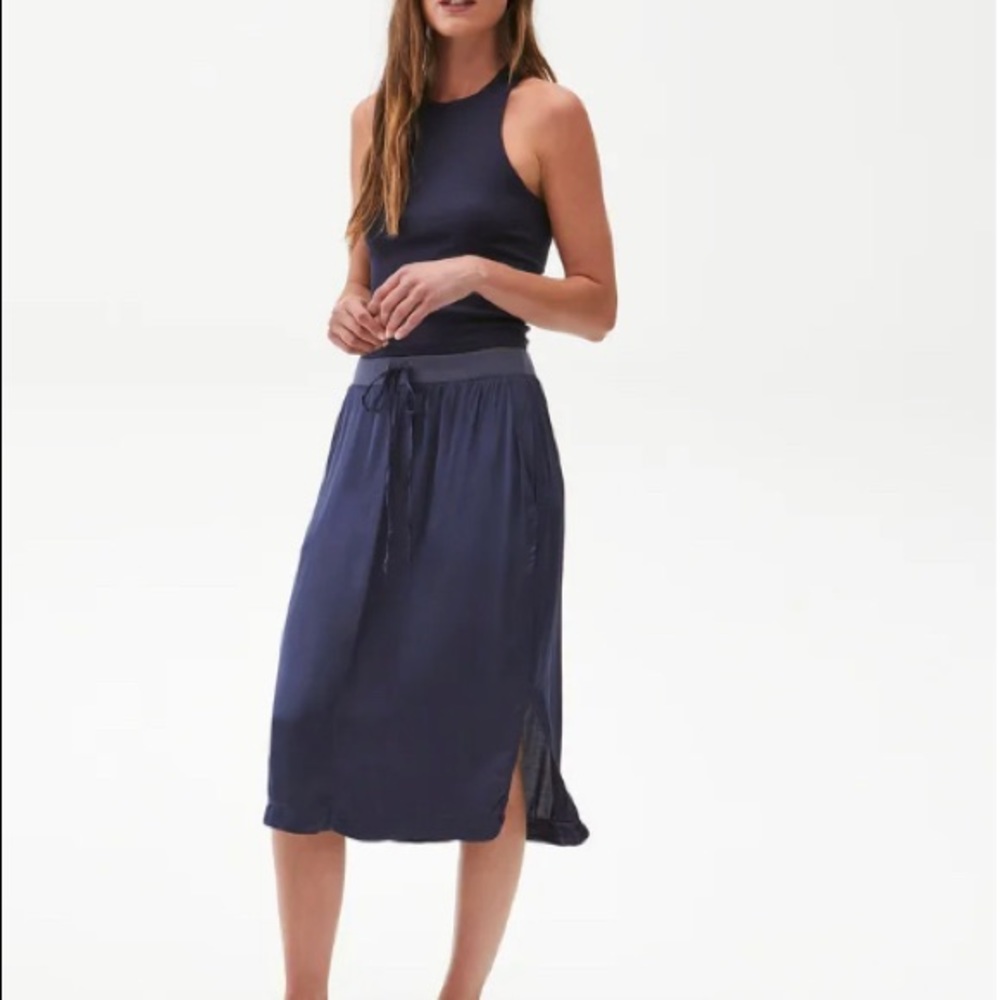 NWOT‎ Michael Stars Dom Satin Skirt - admiral blue!